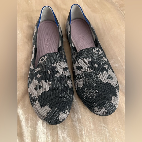 Rothys BotaniCamo Loafers 8 NEVER WORN NEW - Picture 2 of 8